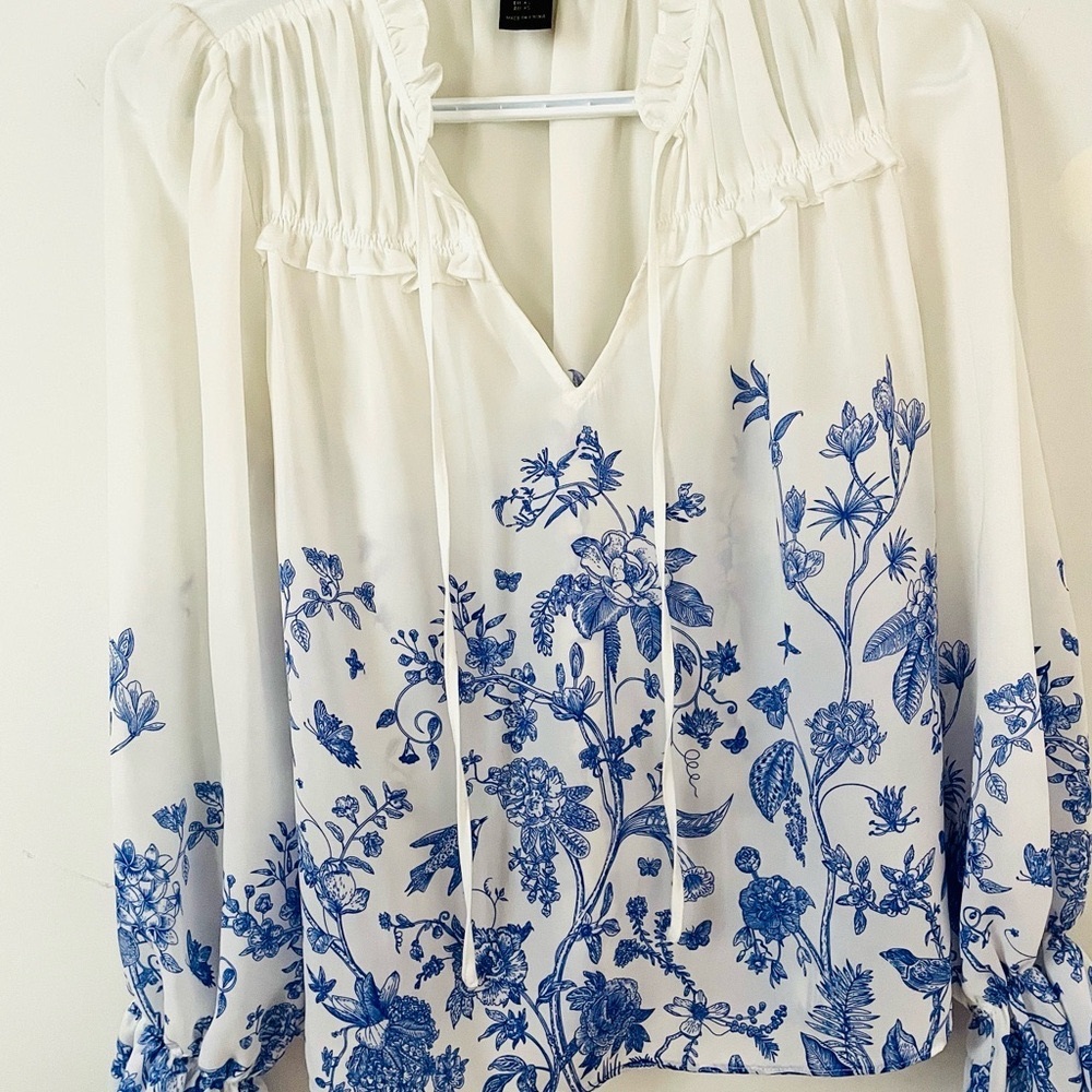 Floral Blue and White Women's Top